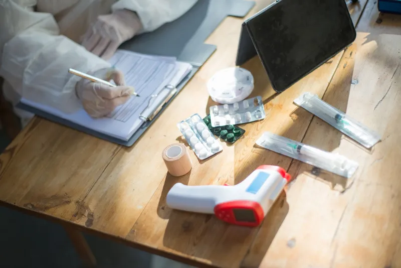Approved But Not Prescribed: Why Many Physicians Still Reach for Brand-Name Drugs Over FDA-Cleared Generics