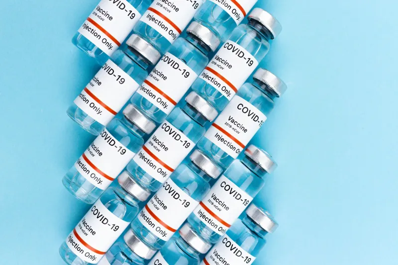 The Invisible Hand Behind Your Generic Pill: How Pharmacy Distribution Systems Decide What Manufacturer You Get